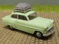 Preview: 1/87 Brekina Opel Olympia Limousine hellgrün mit Gepäckträger