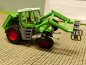 Preview: 1/87 Wiking Fendt Xylon mit Ballengreifer 0380 03