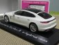 Preview: 1/43 Minichamps Panamera Turbo S e-hybrid weiß WAP020754