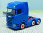 Preview: 1/87 Herpa Scania CS HD 3-Achs Zugmaschine blau Felgen chrom rot