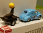 Preview: 1/87 Busch Renault 4CV Rustines + Werbe-Anhänger 46511