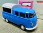 Preview: 1/40 Wiking VW T1 mit DoKa und 2 Personen blau 768 01