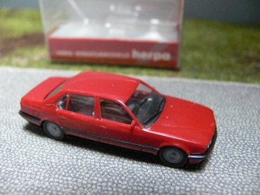 1/87 Herpa BMW 750 iL weinrot 025058