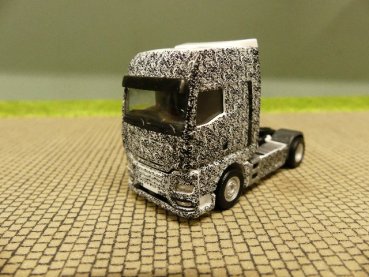 1/87 Herpa MAN TGX GX 2-Achs Zugmaschine getarnt