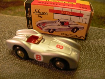 Schuco Piccolo Mercedes Stromlinie silber #8 01181