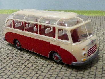 1/87 Brekina Setra S6 hellelfenbein/rot 56022