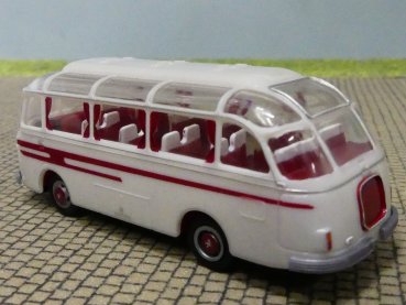 1/87 Brekina Setra S6 grauweiß/rubinrot 56023