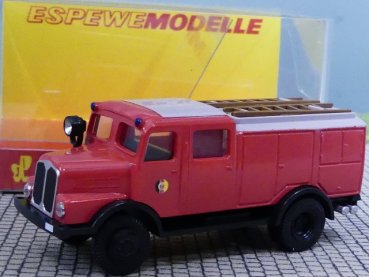 1/87 Busch IFA S4000 TLF NVA rot 95611