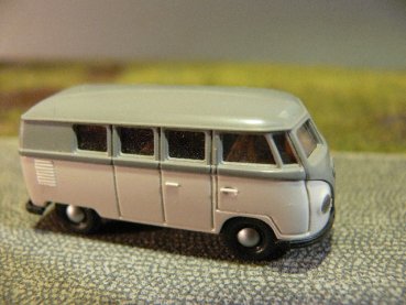 1/87 Brekina # 0002 VW T1 a mausgrau/lichtgrau Bus 3100