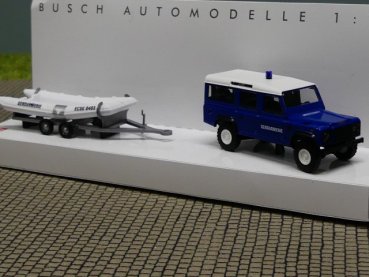 1/87 Busch Land Rover Defender Gendarmerie mit Boot 50322