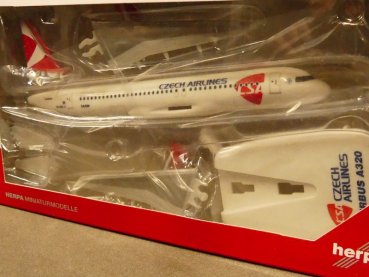 1/200 Herpa SnapFit Airbus A320 CSA Czech Airlines neue Lackierung 613033