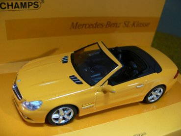 1/43 Minichamps MB S Klasse 2008 Linea Giallo No.3 436 037530