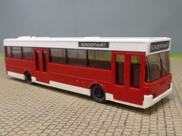 1/87 Wiking MB O 405 rot/weiß