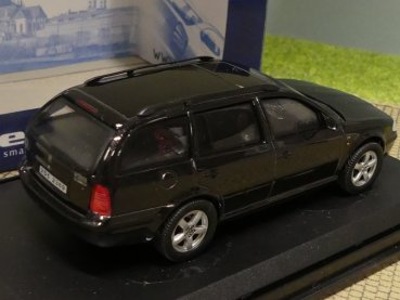 1/43 Abrex Skoda Octavia Kombi mit Schiebedach schwarz A21