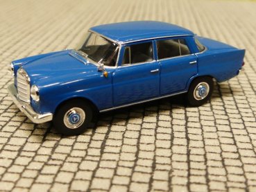 1/87 Brekina MB 190c capriblau 13352 Starmada