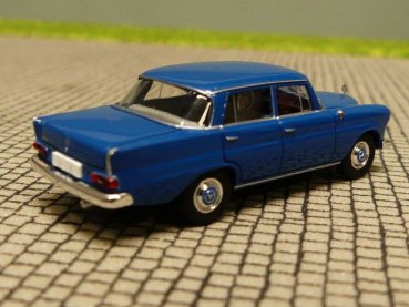 1/87 Brekina MB 190c capriblau 13352 Starmada