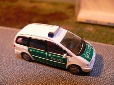 1/87 Rietze Ford Galaxy Polizei 50740