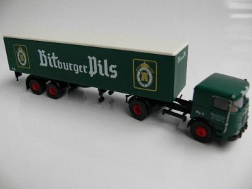 1/87 Büssing LS 11 Bitburger Pils Koffer SZ FD