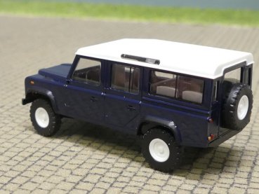 1/87 Busch Land Rover Defender Station Wagon 110 nachtblau 50302