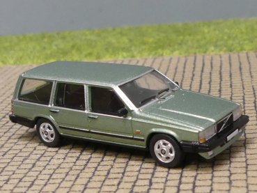 1/87 PCX Volvo 740 Kombi hellgrün metallic 870667