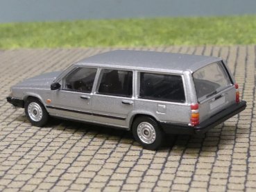 1/87 PCX Volvo 740 Kombi silber 870664