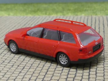 1/87 Wiking Audi A6 Avant rot 130 02 B