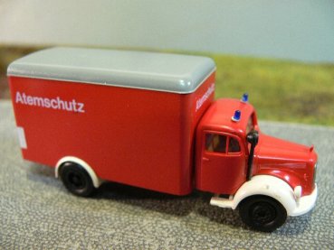 1/87 Brekina MB 311 Feuerwehr Atemschutz