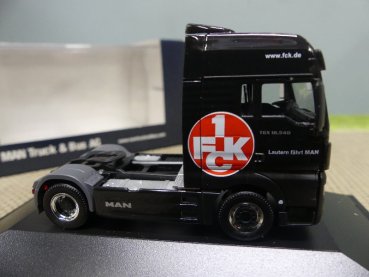 1/87 Herpa MAN TGX 1. FCK Kaiserslautern Zugmaschine 090-2038her