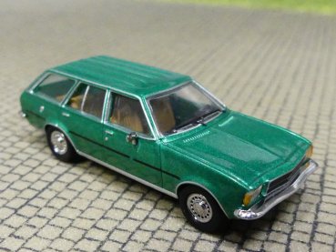 1/87 PCX Opel Rekord D Caravan grünmetallic PCX870401