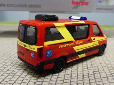 1/87 Herpa MB Sprinter MTW Feuerwehr Stuttgart 945141