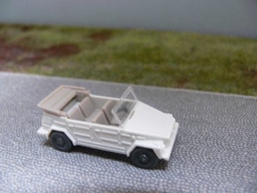 1/87 Wiking VW 181 grauweiß Innenausstattung graubeige 040