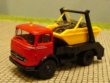 1/87 Brekina MB 328 rot mit Absetzmulde und Schrottladung 48029