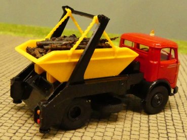 1/87 Brekina MB 328 rot mit Absetzmulde und Schrottladung 48029