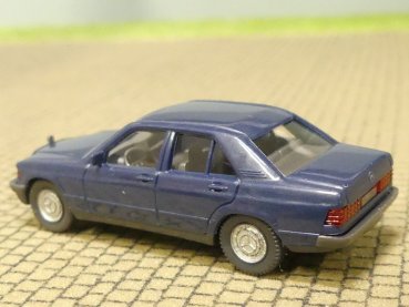 1/87 Wiking MB 190 E dunkelblau 145 4