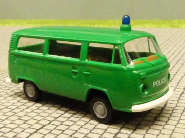 1/87 Brekina VW T2 Polizei grün Bus 3306