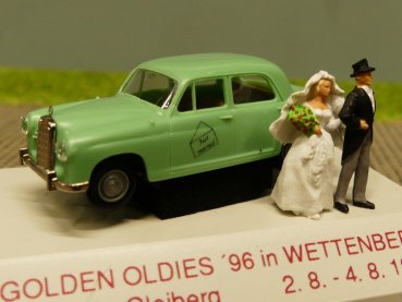 1/87 Brekina MB 180 mit Hochzeitspaar mintgrün