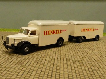 1/87 Brekina Henschel HS 140 Henkell trocken Hängerzug 7310