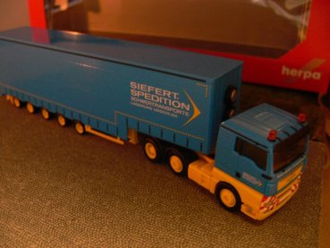 1/87 Herpa MAN TGX XL Volumen-Sattelzug Siefert Spedition 304207