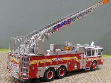 1/87 PCX Ferrara Ultra FDNY Bronx #29 870690