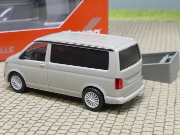 1/87 Herpa VW T6 California grau 028745-003