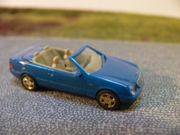 1/87 Herpa MB CLK Cabrio dunkelblau Felgen gold