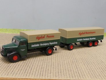 1/87 Brekina MAN F8 Amtslader - Vereinigung Regendburg Planen-Hängerzug