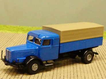 1/87 Brekina Büssing 8000 blau