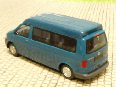 1/87 Rietze VW T5 Bus Mittelhochdach LR blaugrün 11510