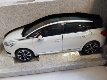 1/18 Norev Citroen DS5 2011 perlweiß 181615