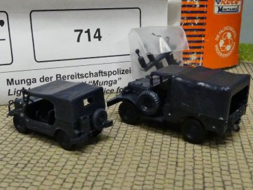 1/87 Roco minitanks Munga + Dodge Bereitschaftspolizei 714