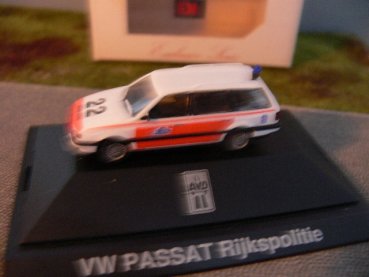 1/87 Herpa VW Passat Rijkspolitie #22 Niederlande NL