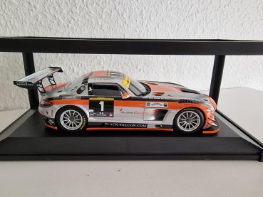 1/18 Minichamps MB SLS AMG GT3 Team Abu Dhabi by Black Falkon 2013 151 133101