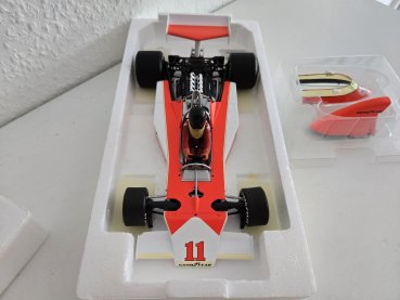 1/18 Minichamps McLaren Ford M23 J. Hunt #11 South African GP 1976 530 761831