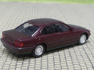 1/87 Herpa BMW 7er dunkelrot metallic aus SET